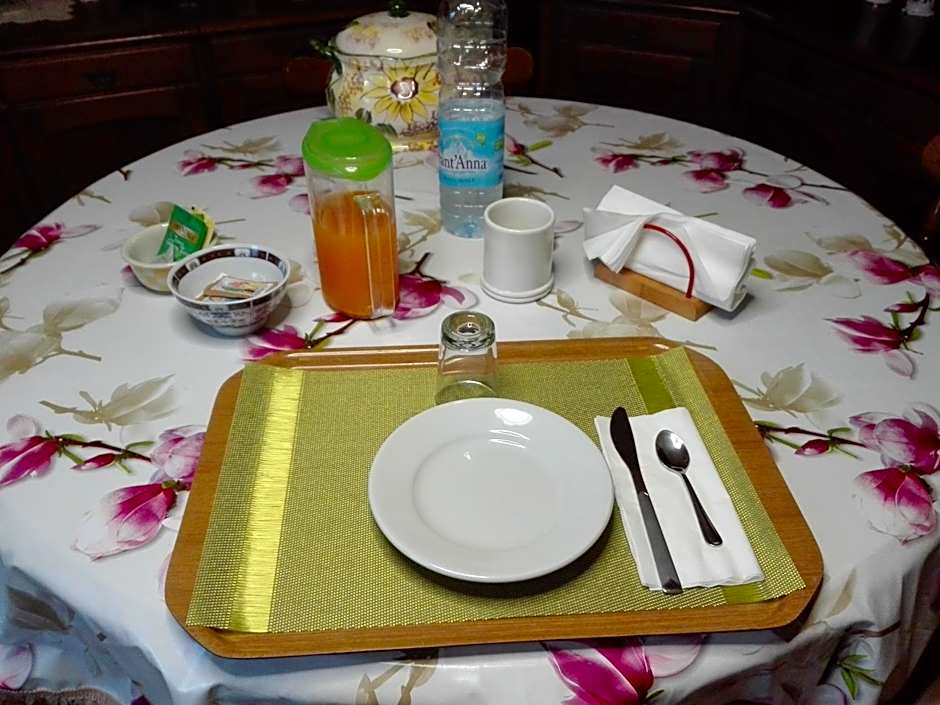B&B "Il Cantastorie" Casa Molinari-Boldrini - Room & breakfast