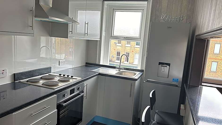 First Floor One Bed Apartment In Central West London