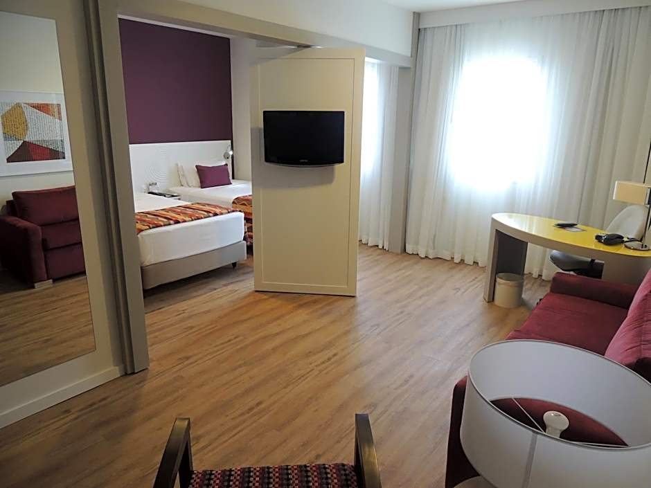 Quality Suites Alphaville