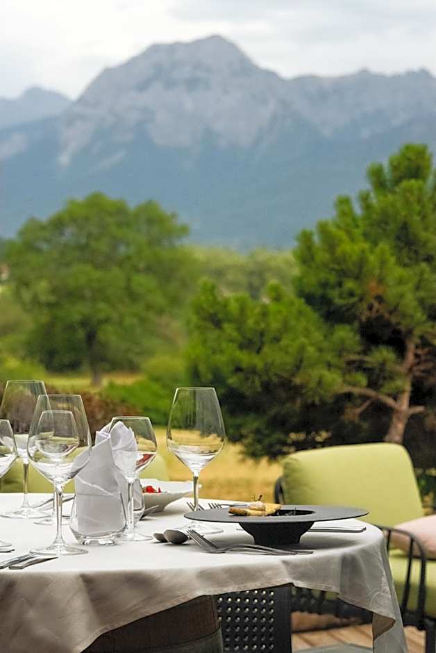 Logis Ax Hôtel Spa & Restaurant