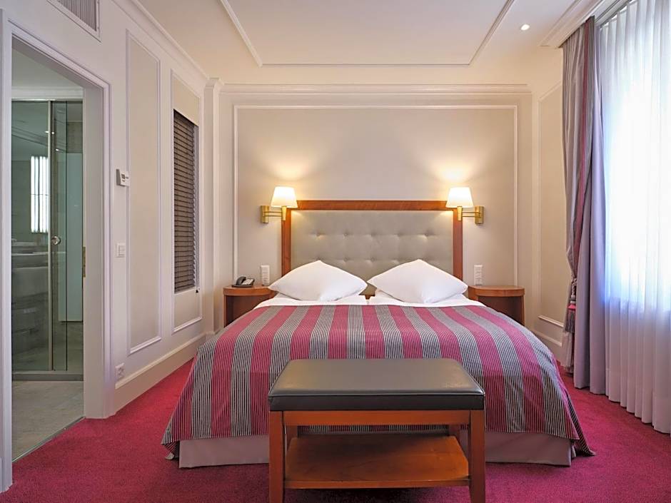 Hotel Schweizerhof Zurich