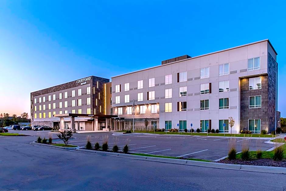 Courtyard by Marriott St Paul Woodbury