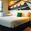 ibis styles Montevideo Biarritz
