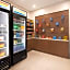 Holiday Inn Express & Suites Ft Myers Beach-Sanibel Gateway By IHG