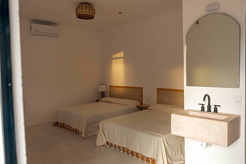 La Punta Rooms