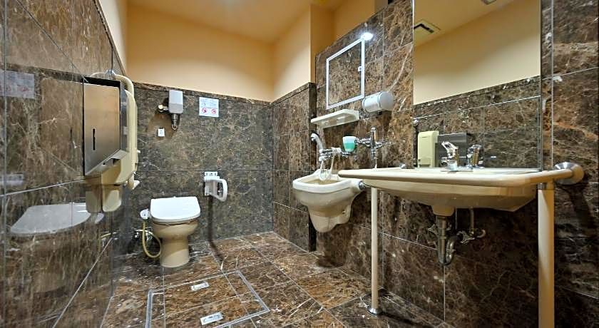 Wakayama Urban Hotel