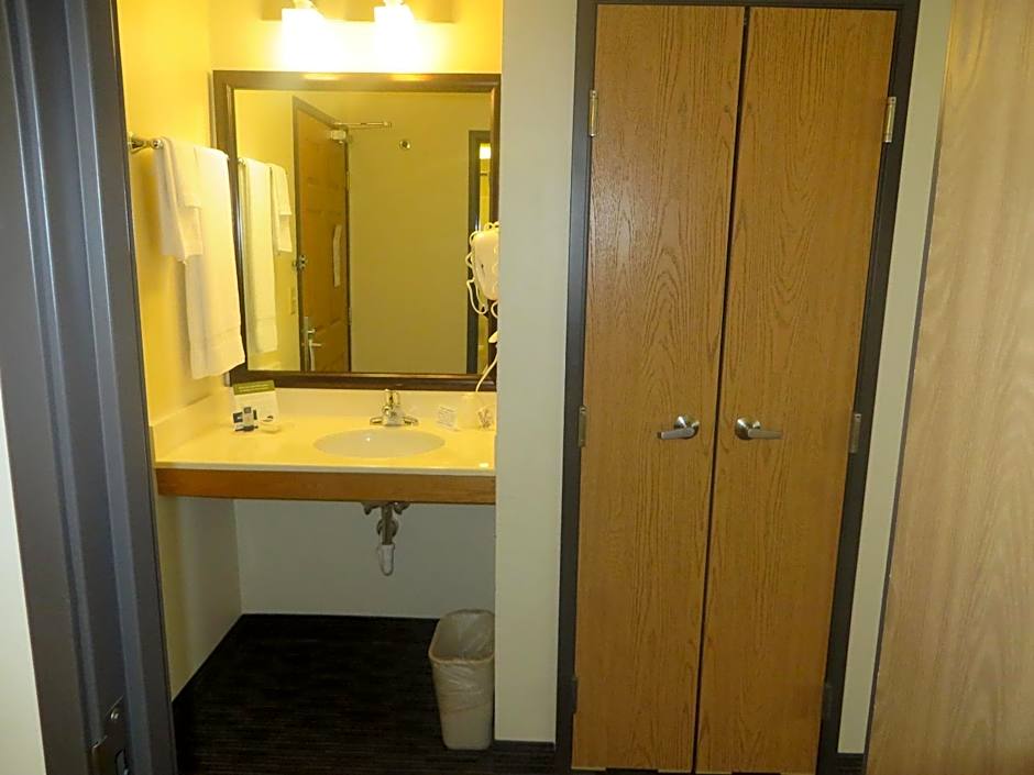 AmericInn by Wyndham Rice Lake