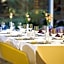 Pullman Linyi Lushang Hotel