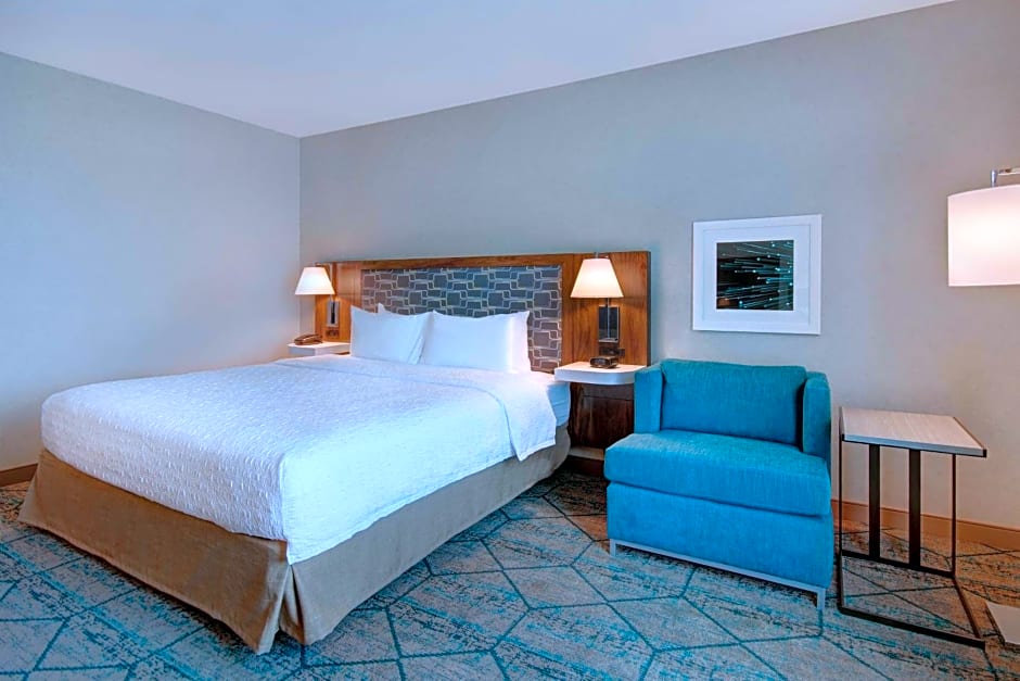 Hampton Inn By Hilton & Suites Sunnyvale-Silicon Valley, Ca