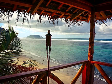 Faofao Beach Fales Resort