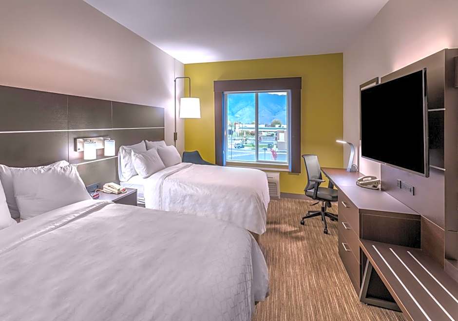 Holiday Inn Express & Suites Minden By IHG