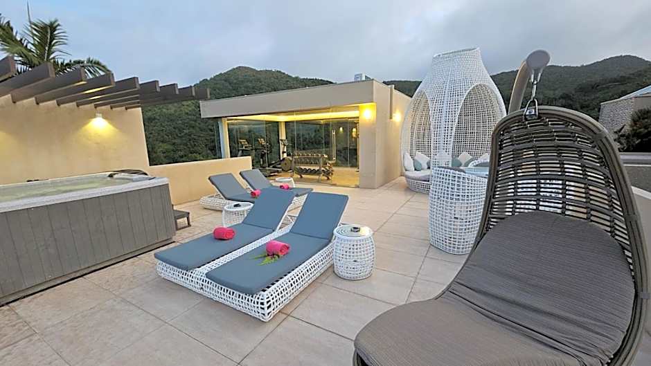 Le Duc de Praslin Hotel & Villas