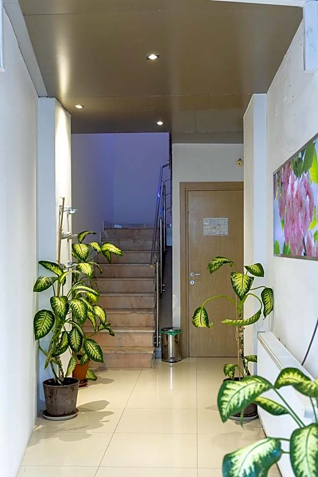 Hotel Christina Plus