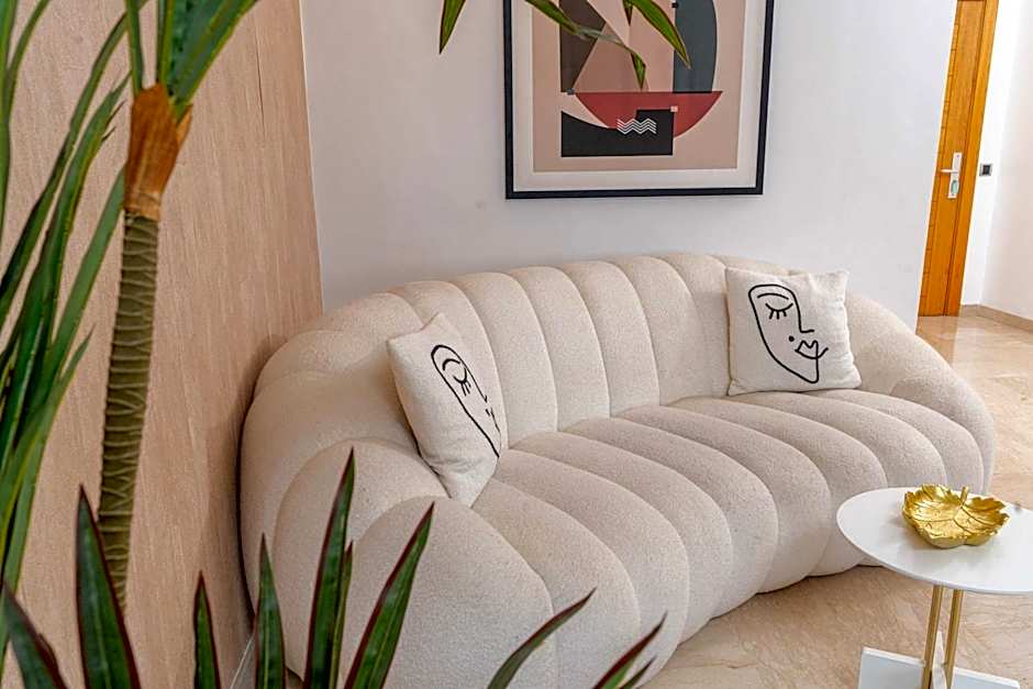 Penthouse View 2BR Terrace - AppartAli Luxury Platform