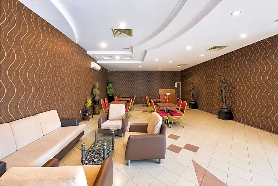 Palette - Kota Tinggi Mayres Hotel