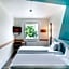 B&B HOTEL Freiburg-West