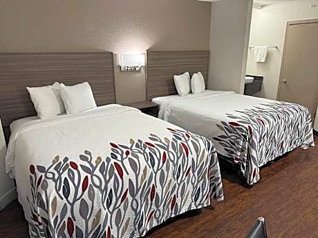 Deluxe 2 Queen Beds Non-Smoking