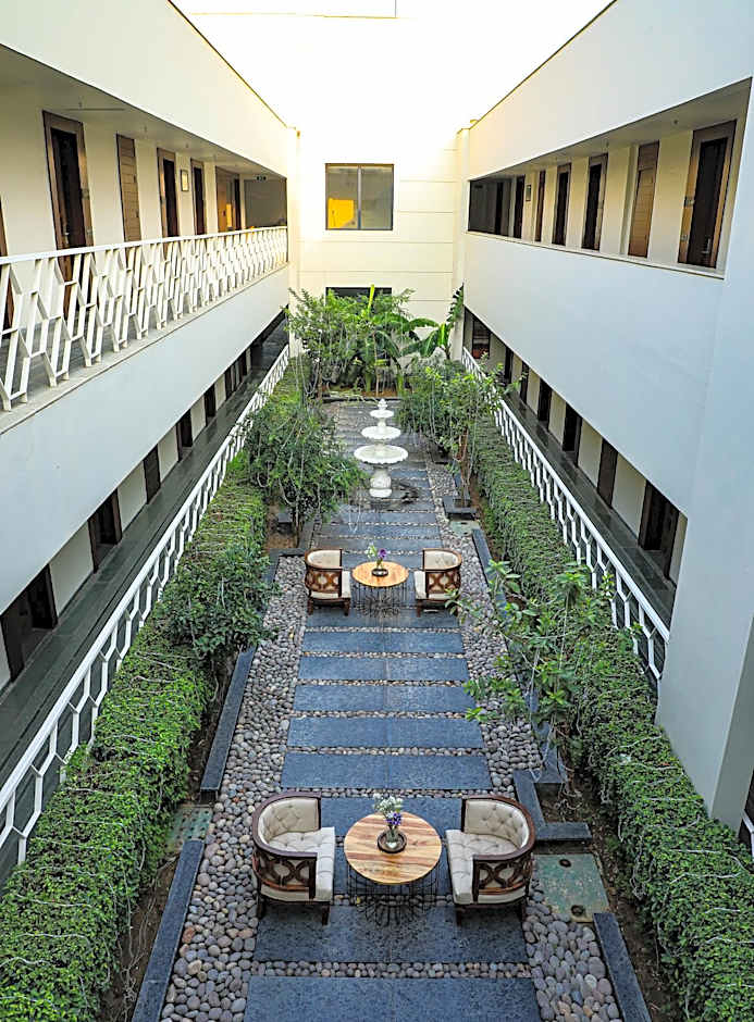 Park Boulevard Hotel