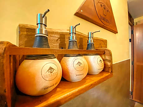 Igabara Hobbit House