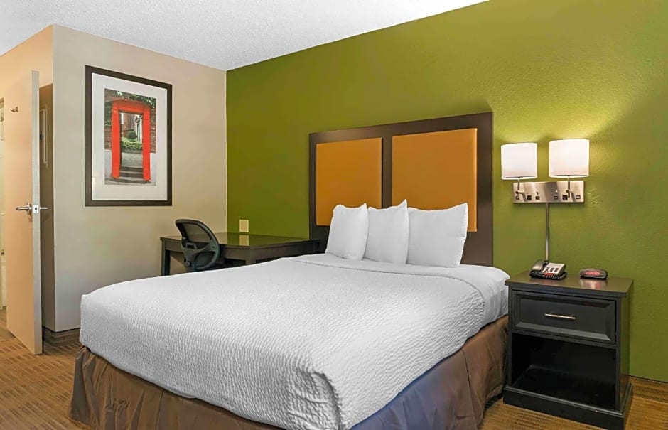 Extended Stay America Suites - Detroit - Canton