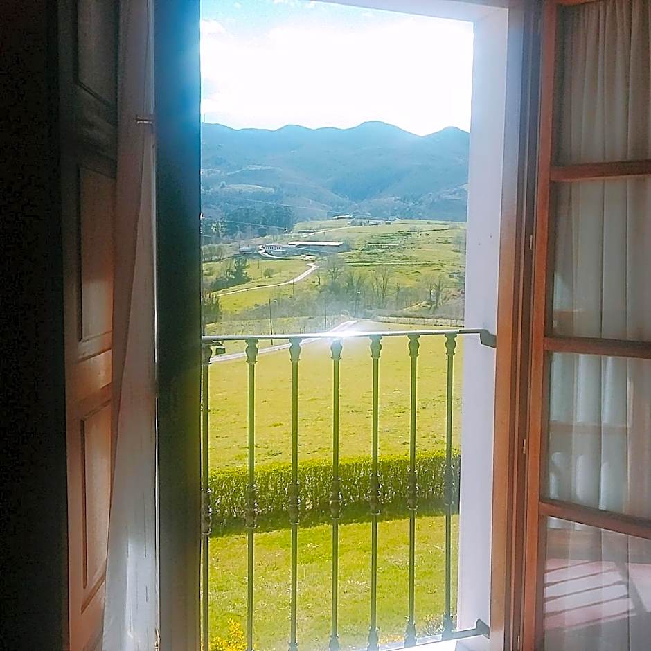 Hotel Puerta Del Oriente