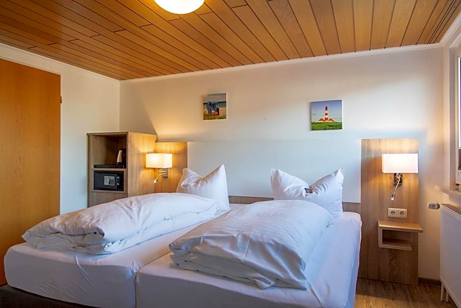 Heeren's Hotel Garni