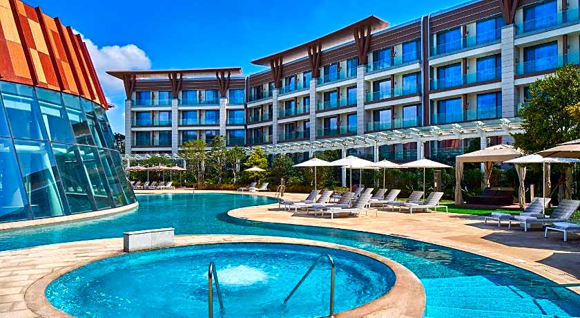 Marriott Jeju Shinhwa World Hotel