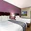 La Quinta Inn & Suites by Wyndham New Cumberland Harrisburg