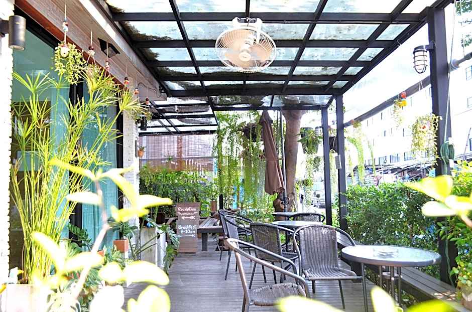 Early Bird Hostel Ayutthaya