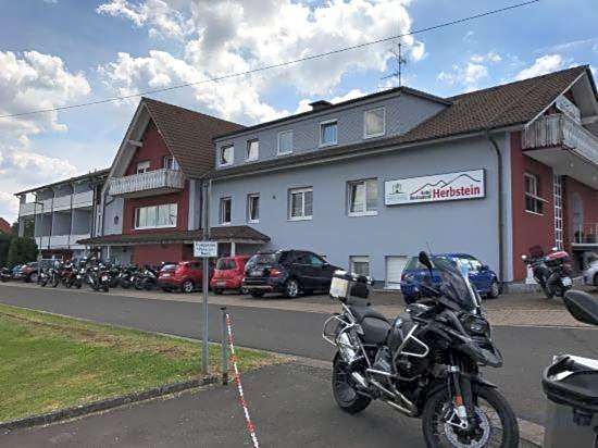 Hotel Herbstein