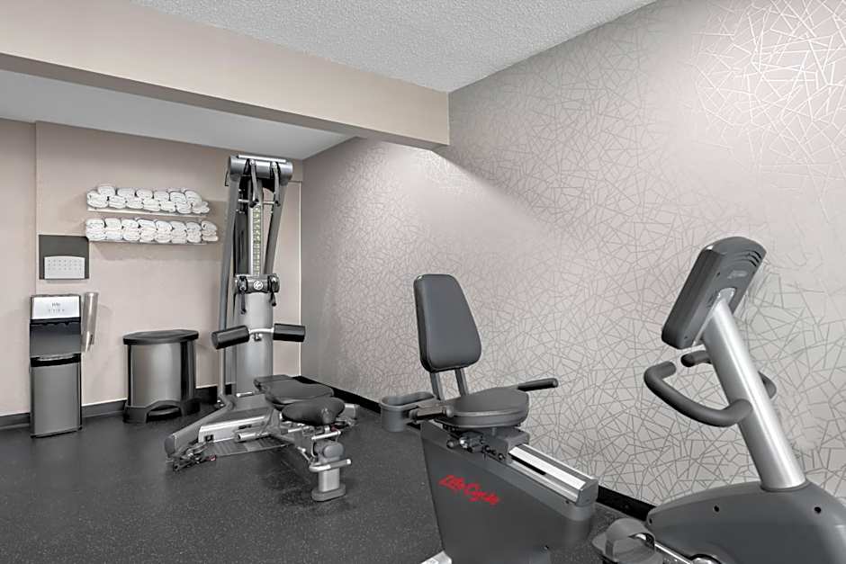 Country Inn & Suites by Radisson, Coon Rapids, MN