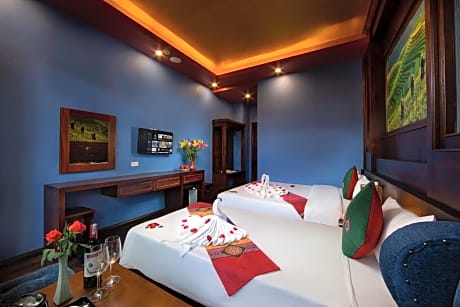 Triple Room with Balcony