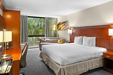 King Room with Pool View