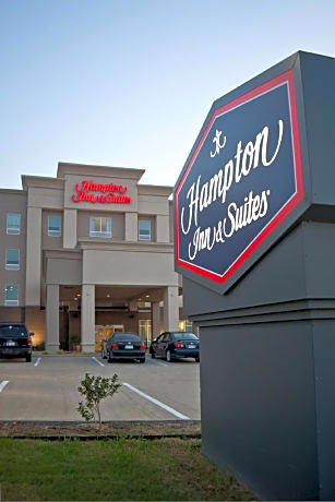 Hampton Inn & Suites Denison