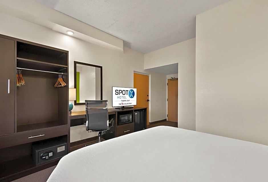 SPOT X Hotel Tampa - Wesley Chapel by The Red Collection