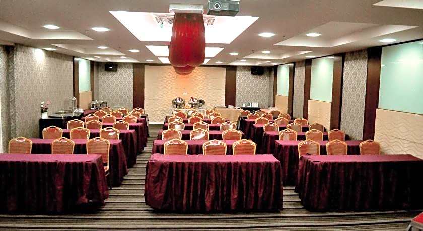 Shervinton Executive Boutique Hotel