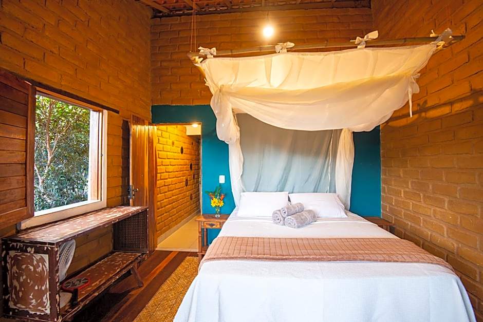 Lilás Hospedagem e Terapias