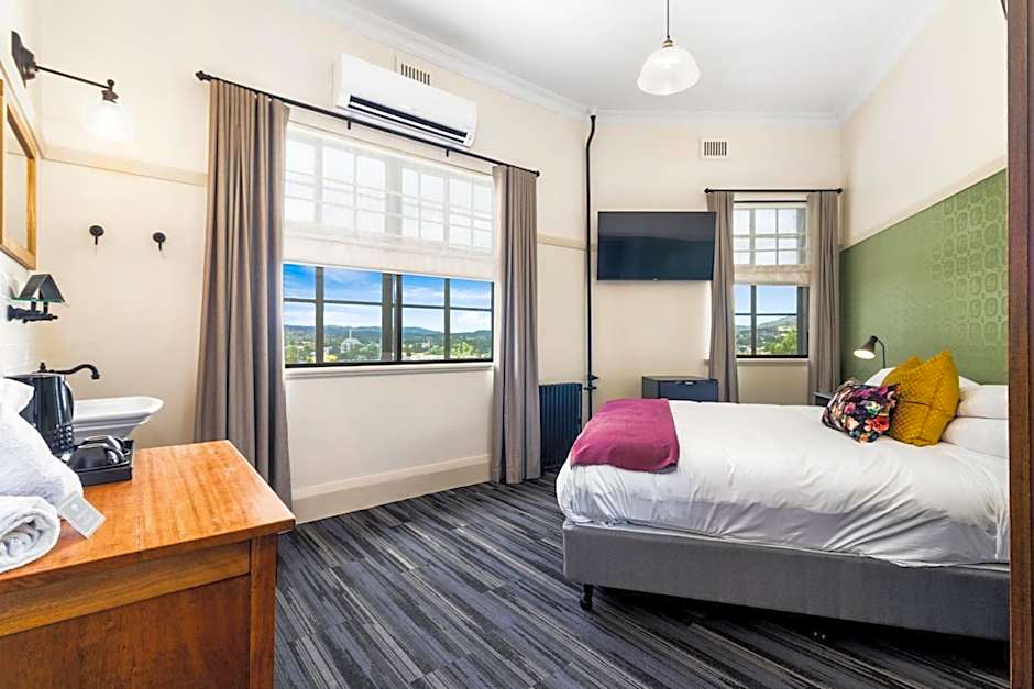 Hotel Queanbeyan Canberra