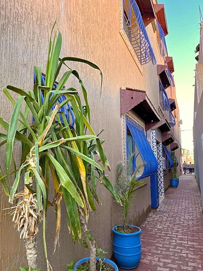 Hotel Apartments Lexpert " Riad The Family"