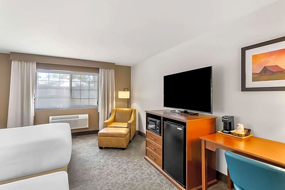 Comfort Inn & Suites Susanville