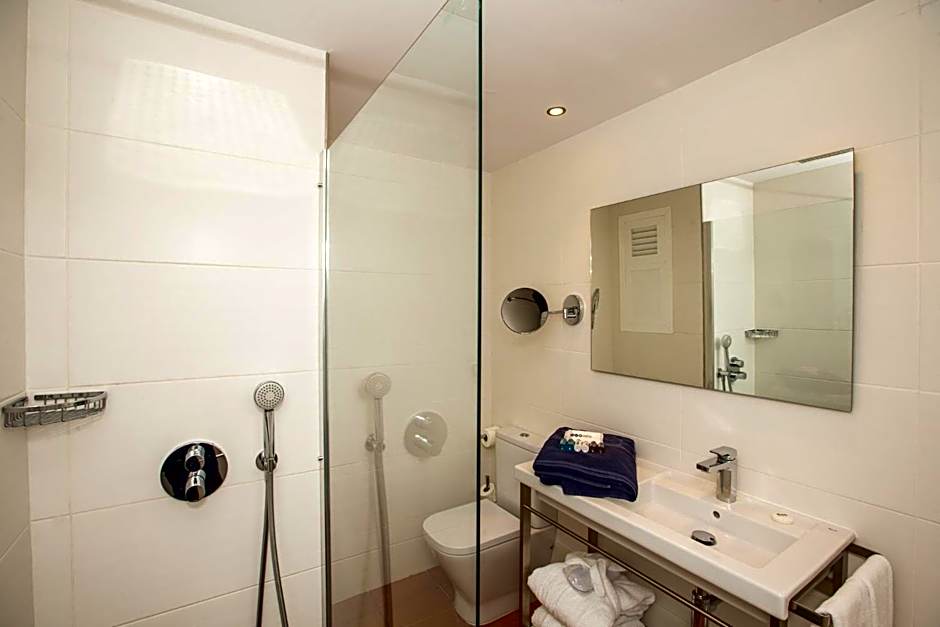 Hotel Tres Torres