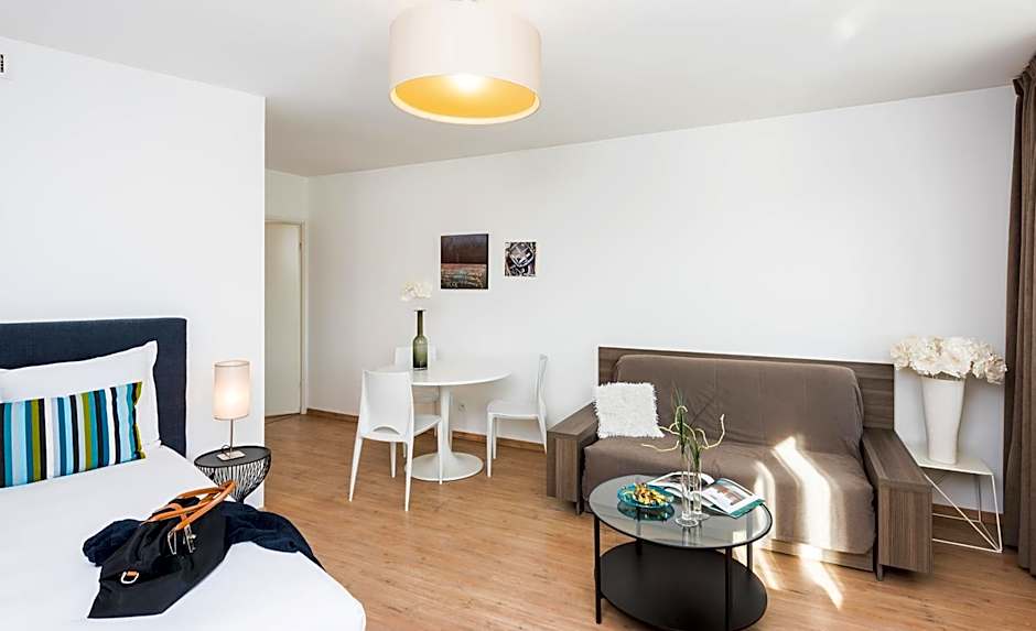 Teneo Apparthotel Talence - Arthena