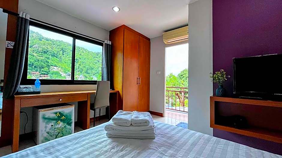 Coco Mountain View Guest House Hotel