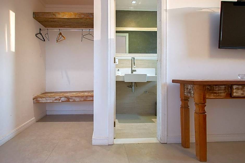 Búzios praia de Geribá, piscina e churrasqueira