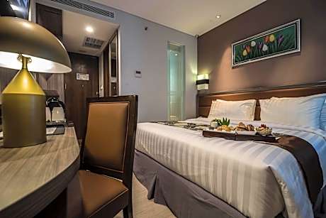 Adjoining Deluxe Room