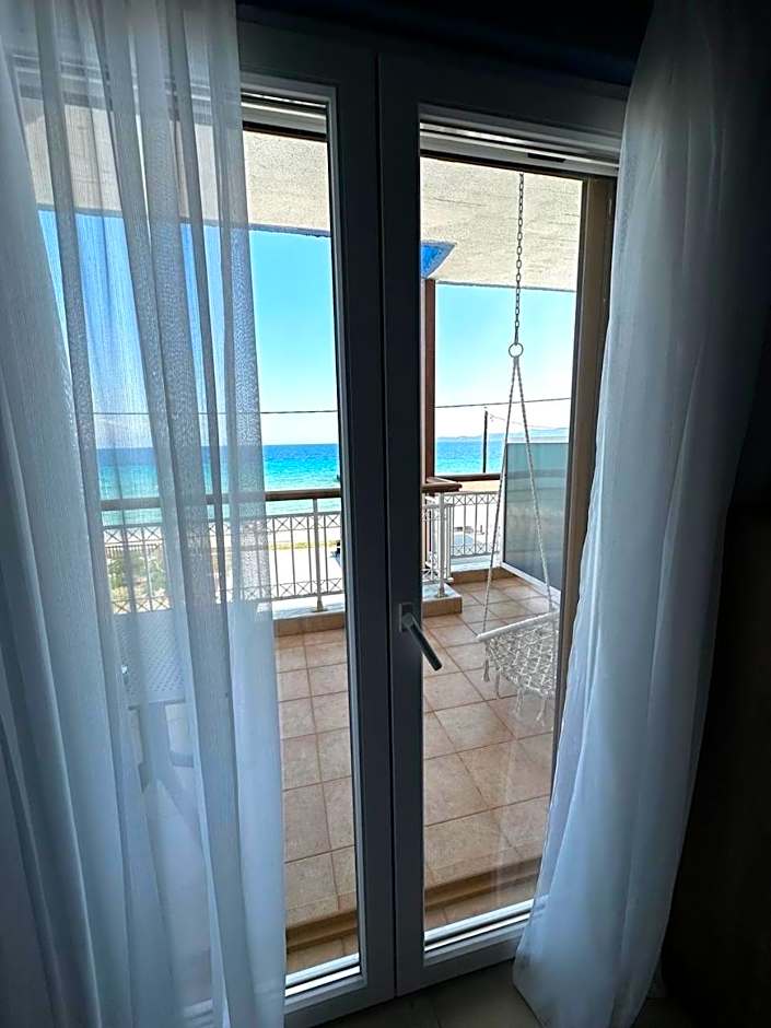 La Scala family apartments
