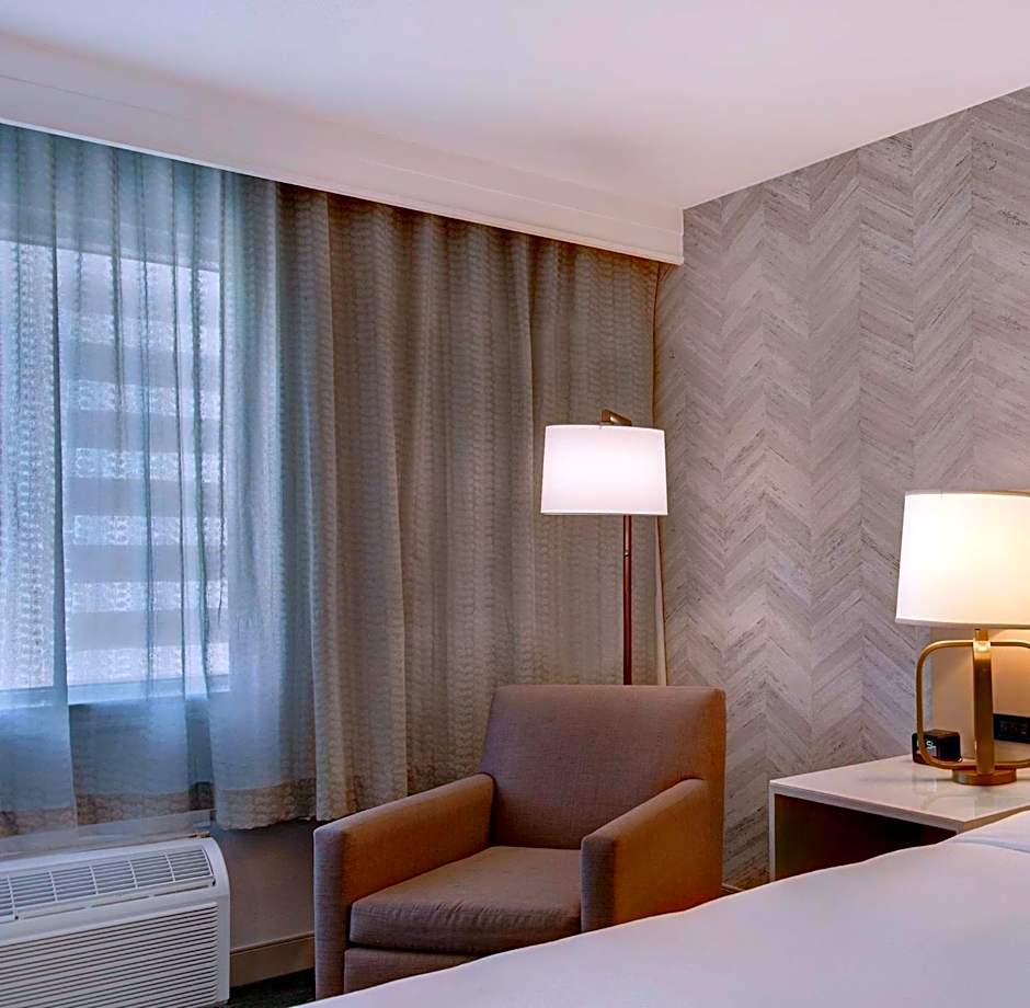 DoubleTree by Hilton LAX - El Segundo