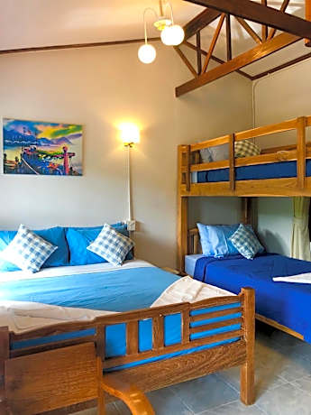 Quadruple Room with Mountain View