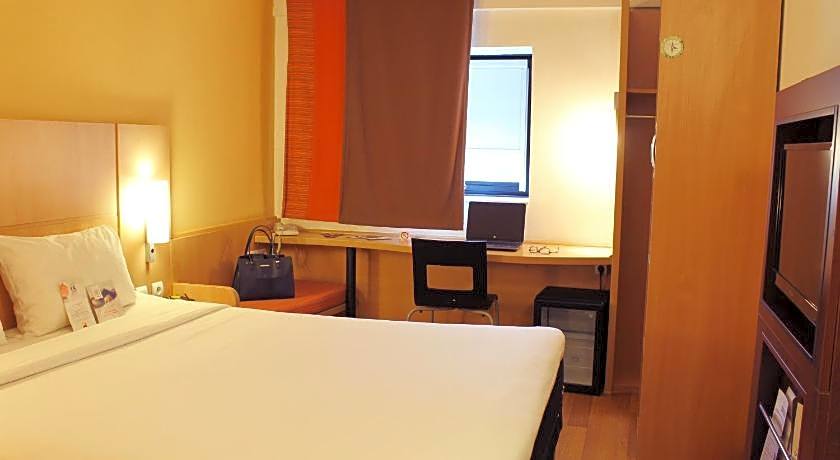 Ibis Constantine