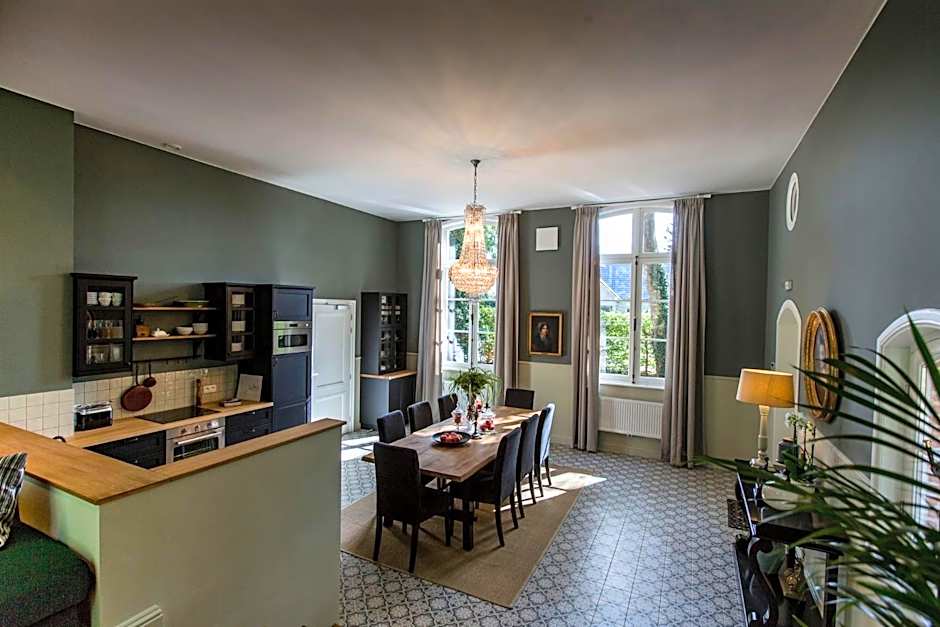 Antonine's Atelier